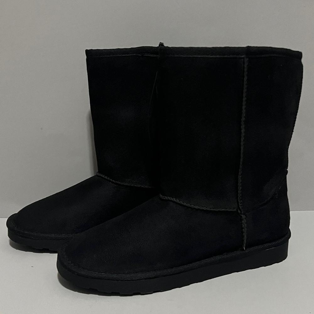 POP Stratton Black Suede Pull On Boots Women Size 6 From JCPENNEY